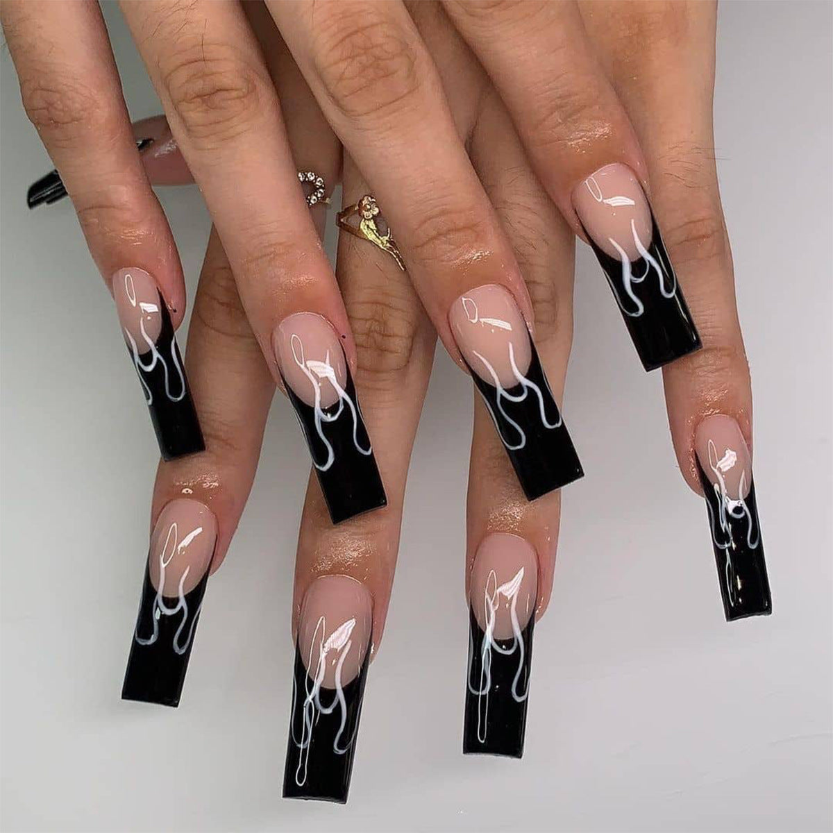 24 Pcs Long False Nails For One Set . Buy 5 Get 1 Free .Code is : Nails05